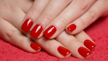 How to make a beautiful red manicure shellac?
