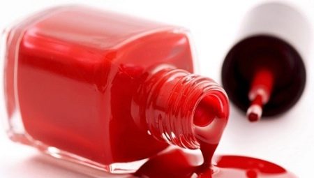 How to remove nail polish from clothes?