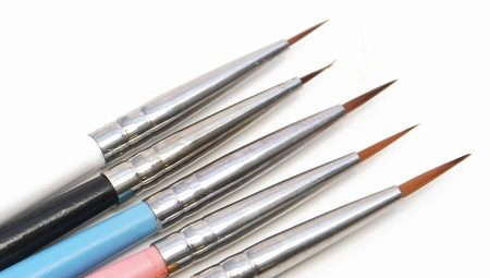 Brushes for manicure: types, features of drawing and care