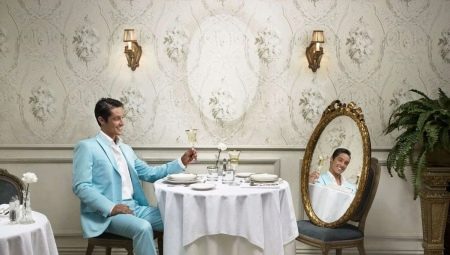 Narcissism in men: signs, causes, and ways to get rid of the syndrome