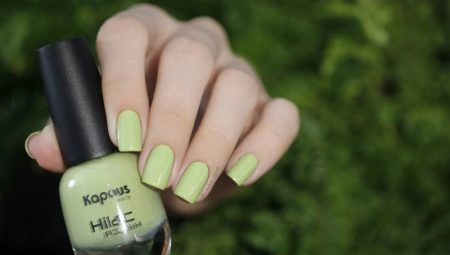 Features and color palette of nail polish Kapous