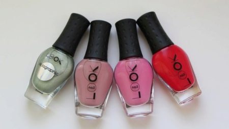 Features nail polish NailLOOK