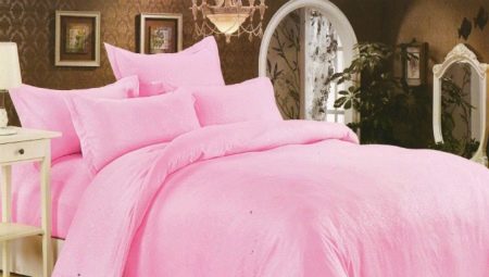 Stripe satin: what is this fabric and where is it used?