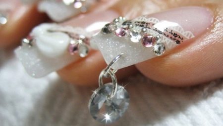Nail Piercing: ideas and tips for doing