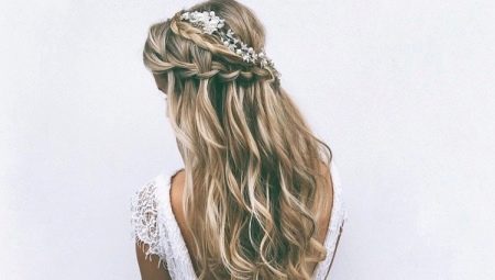 Waterfall hairstyle: weaving options and beautiful examples