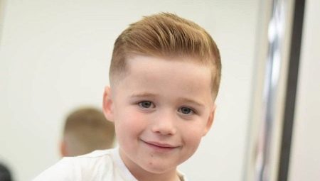 Choosing haircuts for short hair for boys