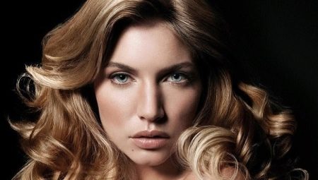 How is ombra different from shatush dyeing?