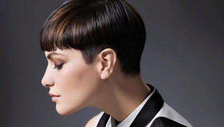 Haircut under the boy: features and technique