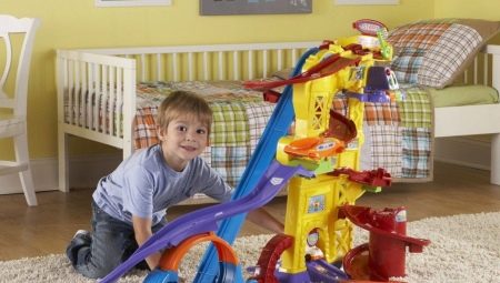 Tặng gì cho cậu bé trong 3 năm?