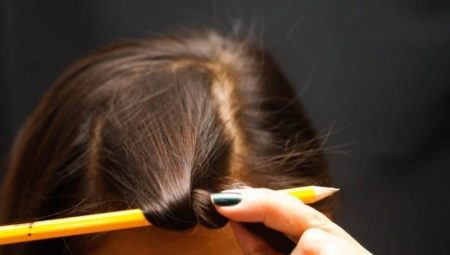 How to make curls with a pencil?