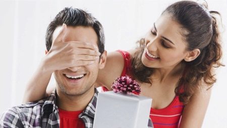 Tặng gì cho đàn ông trong 31 năm?