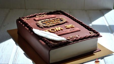 ماذا تعطي زوجها لمدة 35 سنة؟