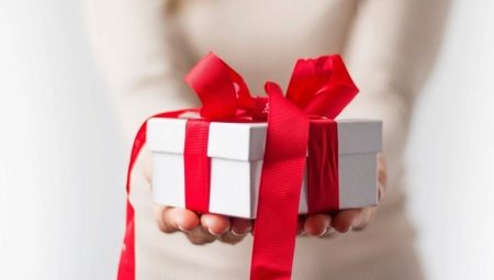 What to give a creative person?