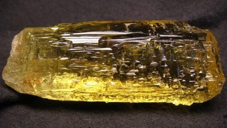 Heliodor: features and properties of the stone