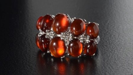 Hessonite: characteristics, properties and use of stone