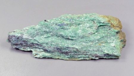 All about fuchsite