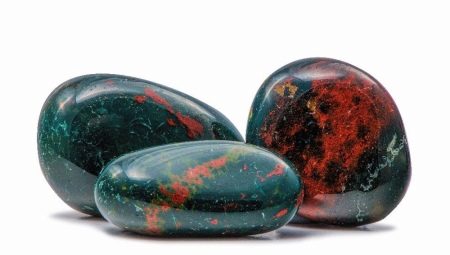 All about heliotrope stone