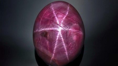 Star ruby: description of the stone and its properties