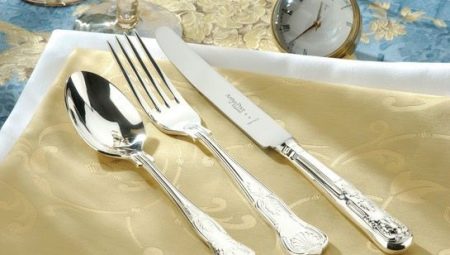 Characteristics and features of the selection of silver cutlery