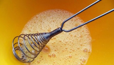 How to choose a whisk for beating?