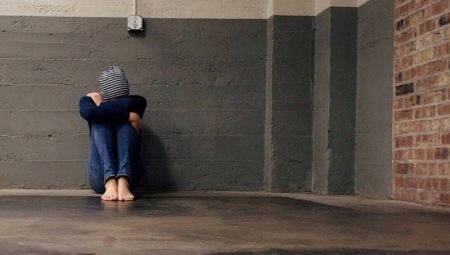 Social phobia: features, types and methods of struggle