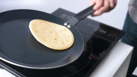 Pancake pans: what are and how to choose them?