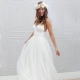 Wedding dresses depending on the age of the bride