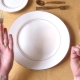 The rules of etiquette at the table: studying cutlery