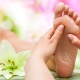 Foot massage: what is useful and how to do it?