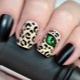 Features and design options manicure with eyes