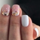 Ideas and ways to create a manicure with sequins