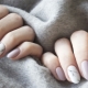 Manicure in the style of minimalism