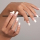 Features nail acrylic