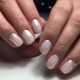 Features of the use of pearl rubbing nails