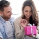 What to give your girlfriend a birthday present?