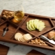Trays: materials, forms and design
