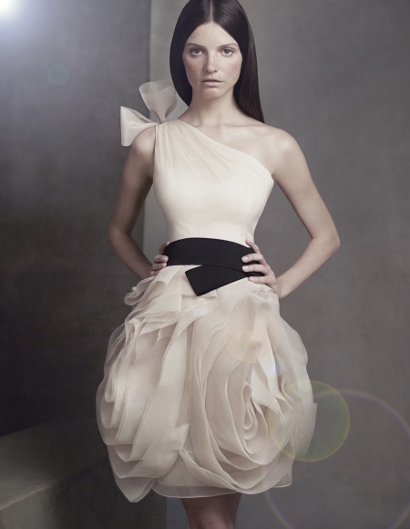 Short wedding dress Vera Wang