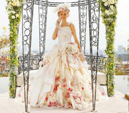 Wedding dress with flowers