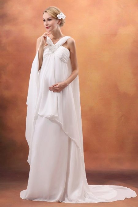 Wedding dress for pregnant women in the summer floor