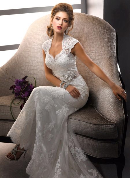 Wedding lace dress Year