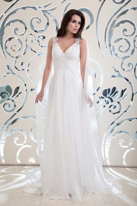 Empire Empire Wedding Dress by Yusupova Couture