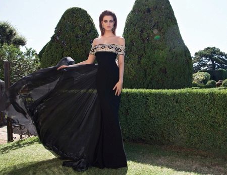 Evening dress from Tarik Ediz