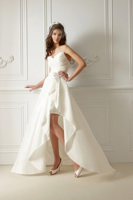 Wedding dress short of satin