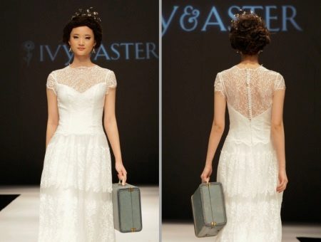Rustic wedding dress by Ivy & Aster