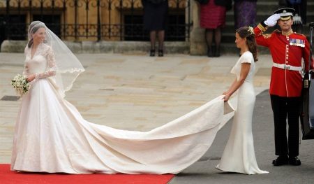 Wedding dress Kate Middleton