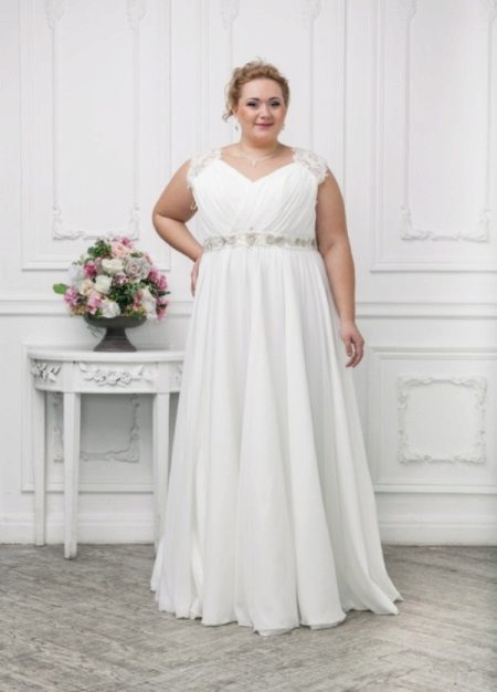 Wedding dress for obese women with a full skirt