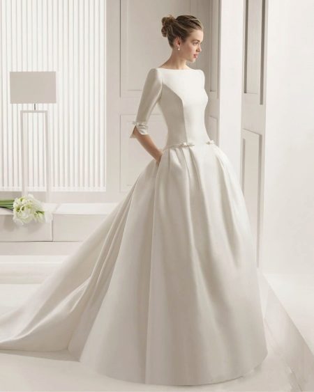 Modest wedding dress