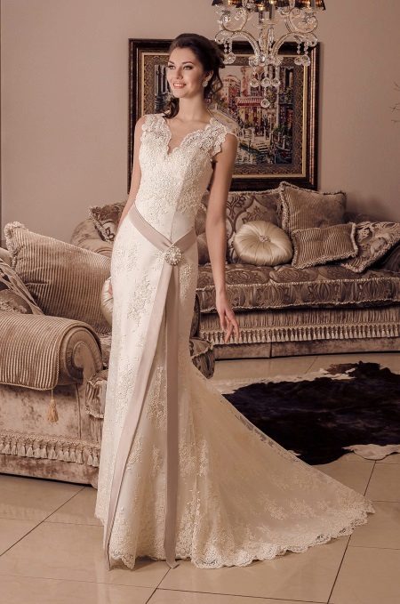 Wedding dress from Viktoria Karandasheva with lace