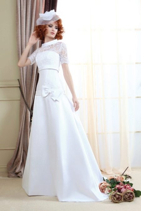 Closed top wedding dress