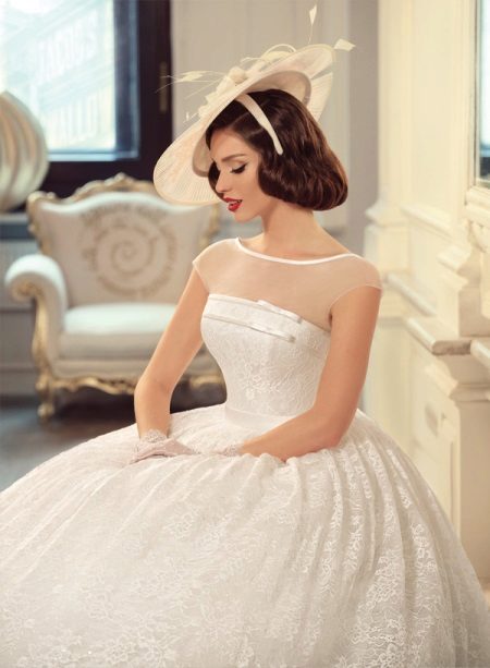 Wedding dress in retro style